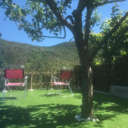 Casa Do Meio Da Vila ลอริกา ภายนอก รูปภาพ